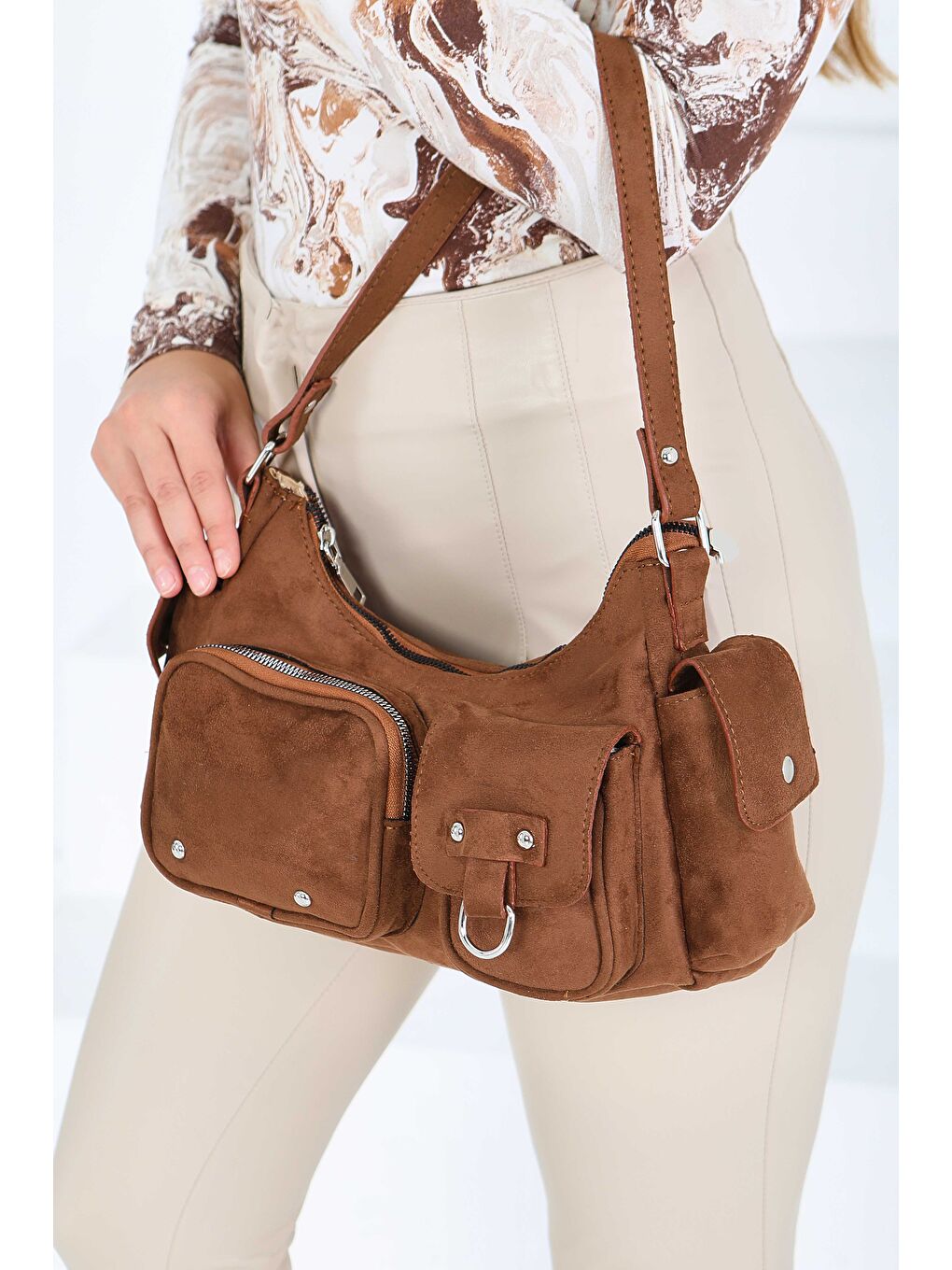 Kahverengi Kadın Taba Cep Detaylı Süet Kol Çantası - 27846-TABA-2