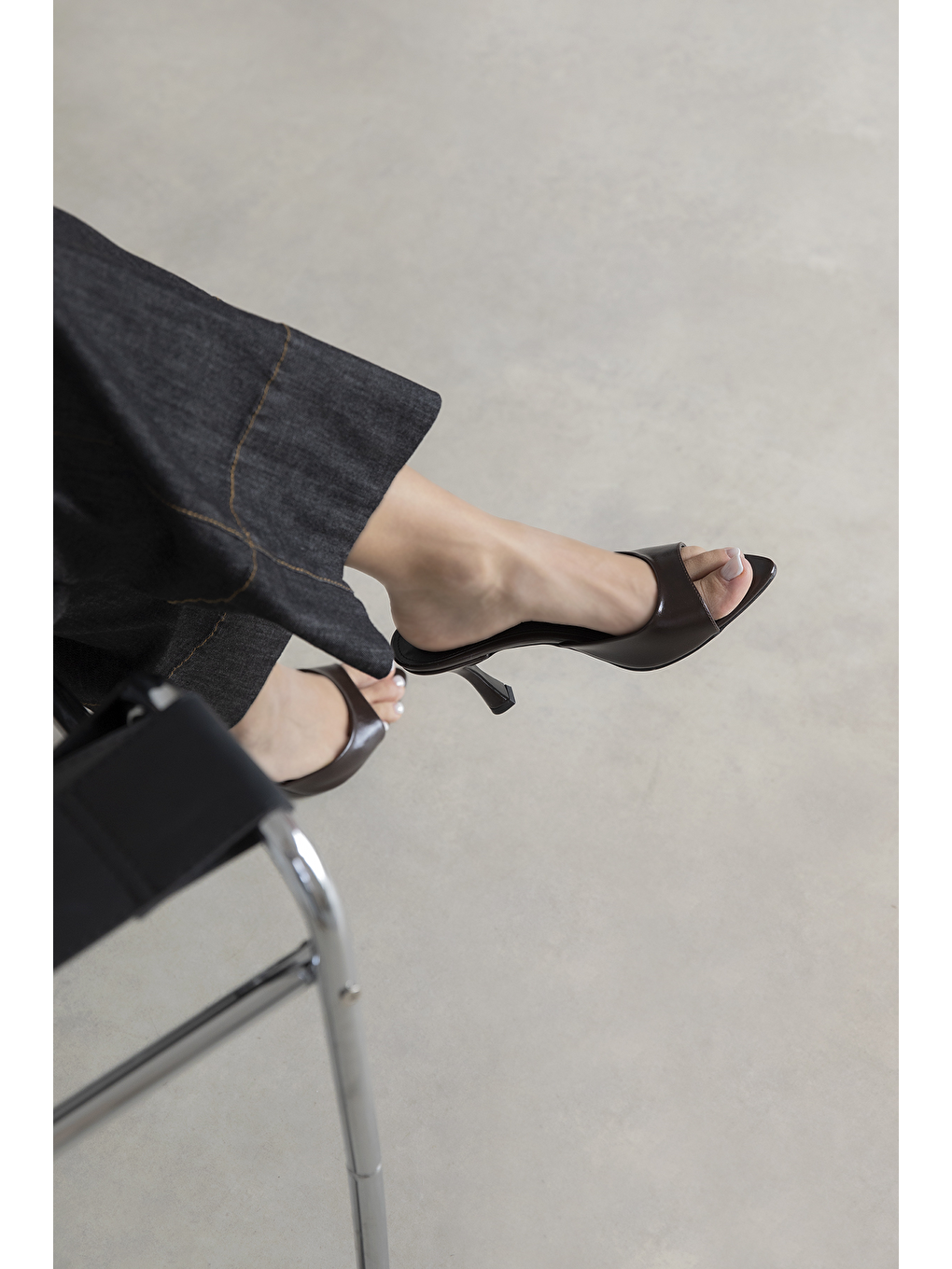 Franco Kadın Topuklu Kırışık Deri Kahverengi Topuklu Terlik-1