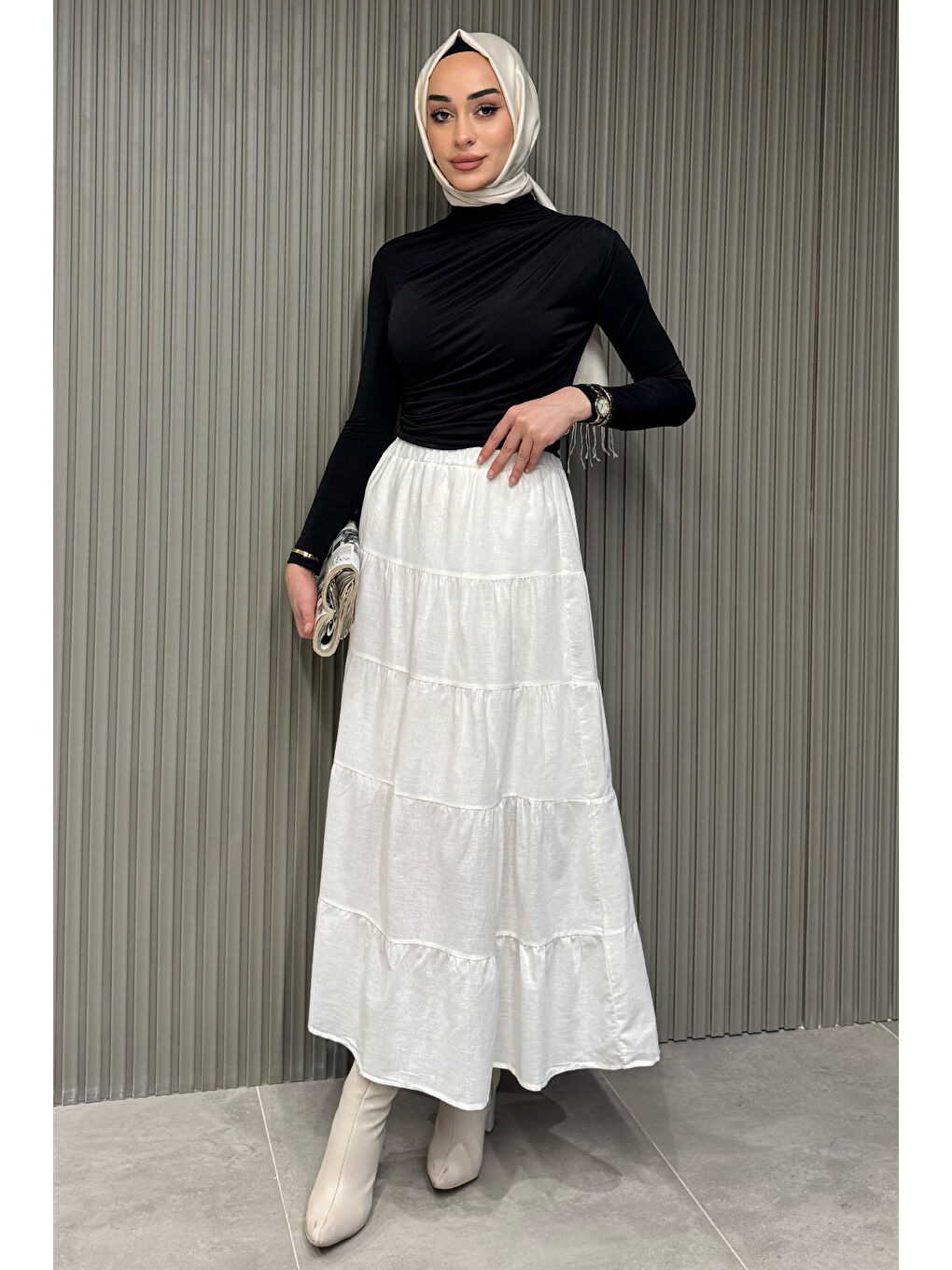 Beyaz Kadın Bel Lastikli Fırfırlı İç Astarlı Uzun Etek-1