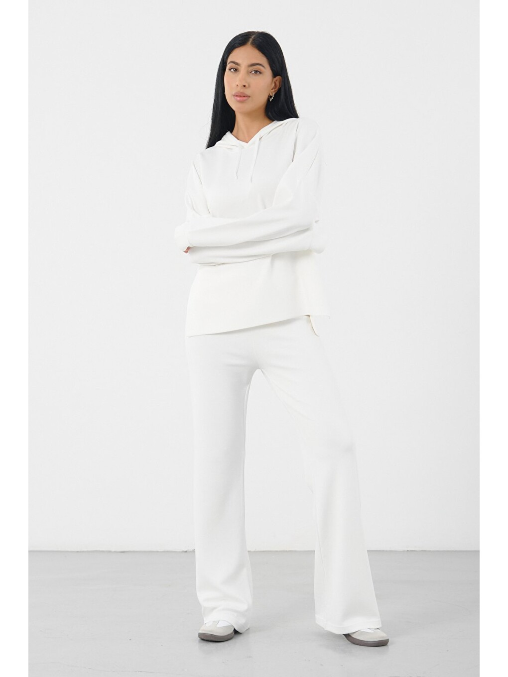 Ekru Kadın Kapüşonlu Salaş Takım Oversize Sweat ve Geniş Paça Alt