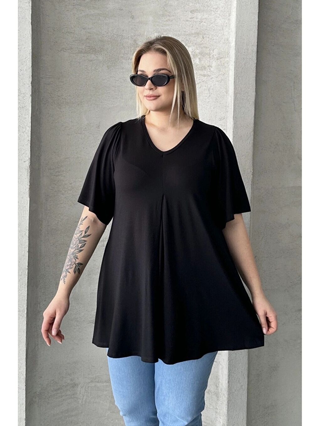 Siyah Büyük Beden İkili Paket V Yaka Desensiz Asimetrik Kesim Elastanlı Bluz 320315x2-1