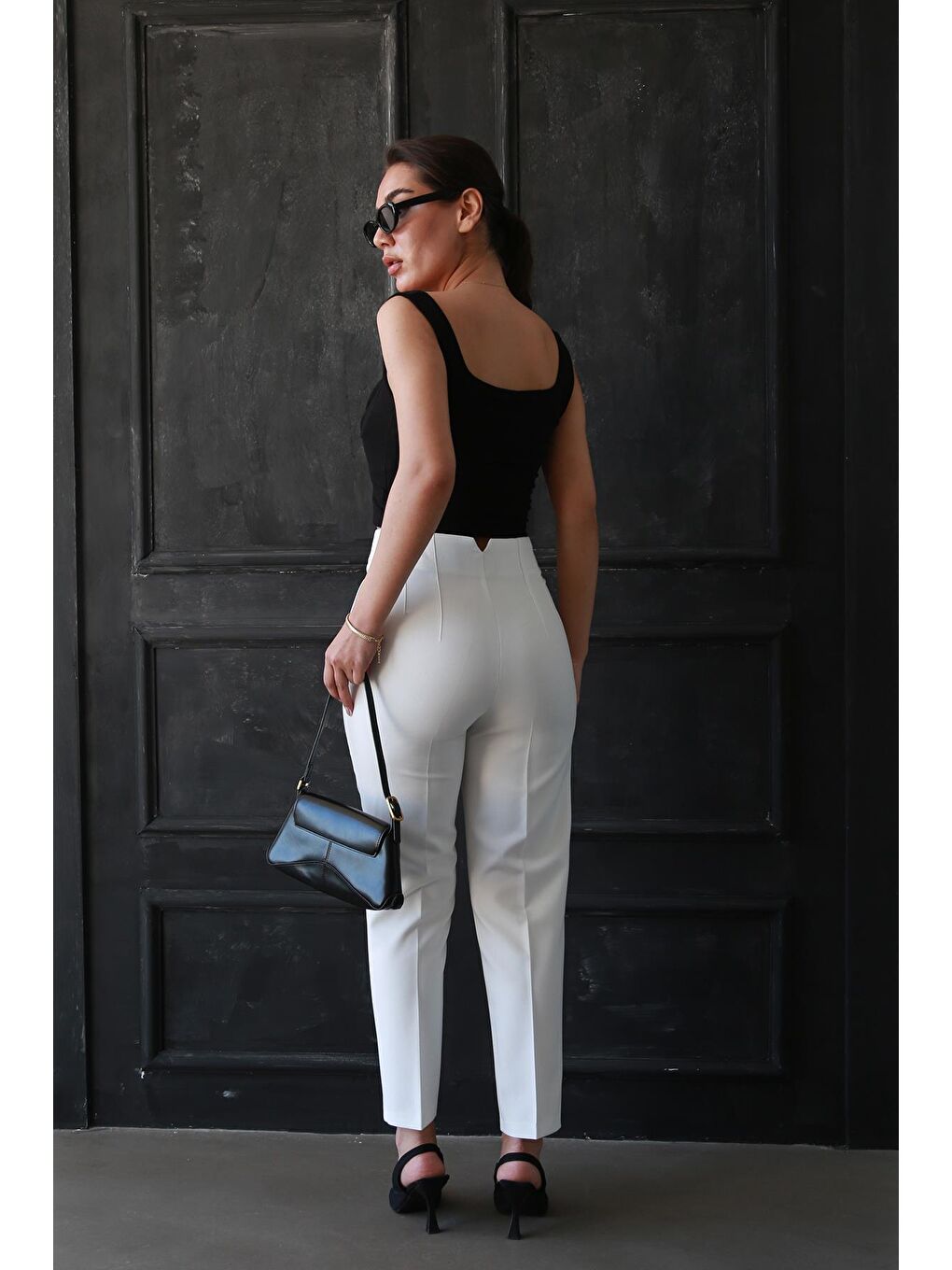 Beyaz Önü Biyeli Yüksek Bel Kadın Pantolon Mg2425-4