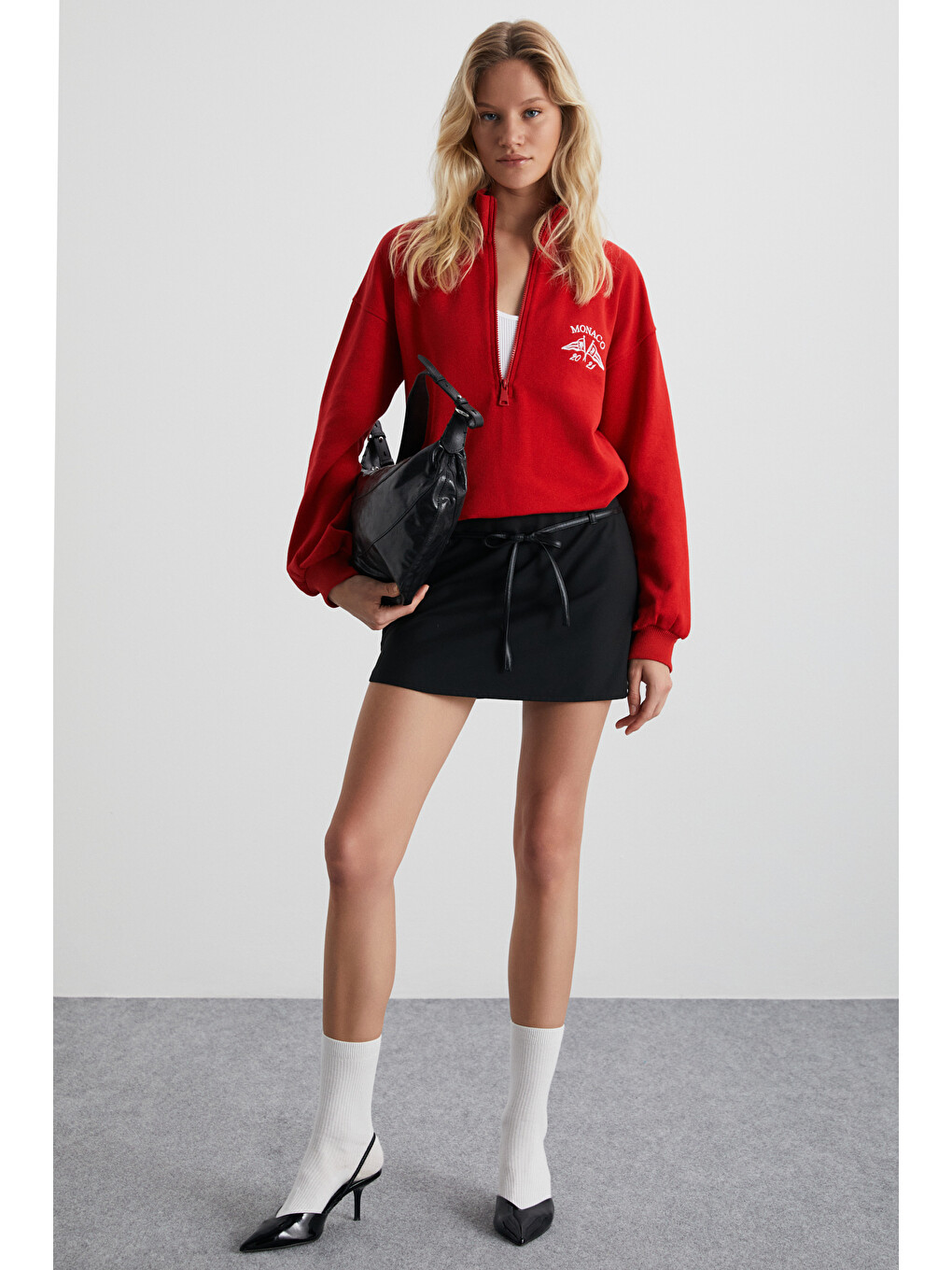 Meybelına Kadın Organik Pamuklu Kemik Fermuarlı Dik Yaka Yazılı Baskılı Kırmızı Sweatshirt-1