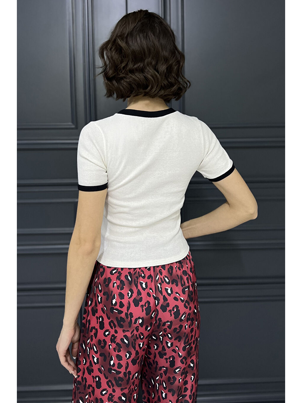 Ekru Kadın Bisiklet Yaka Dikiş Detaylı Kaşkorse Bluz-2