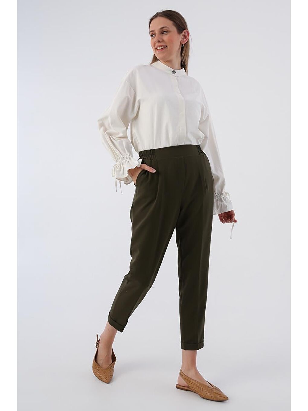 Haki-Beli Lastikli Havuc Pantolon