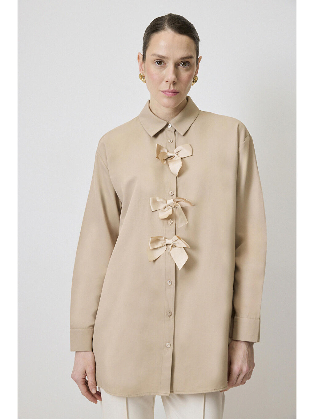 Bej Fiyonk Detaylı Gömlek-1