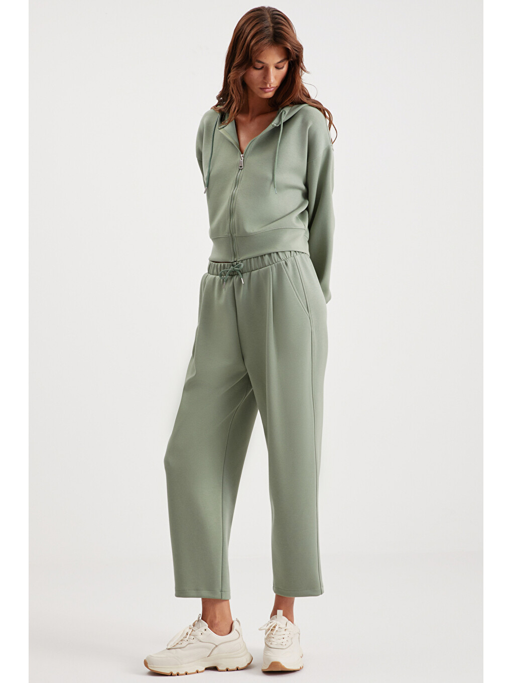 Jıll Kadın Scuba Kumaşlı Kapüşonlu Fermuarlı Aşırı Yumuşak Örme Crop Mint Yeşil Sweatshirt-1