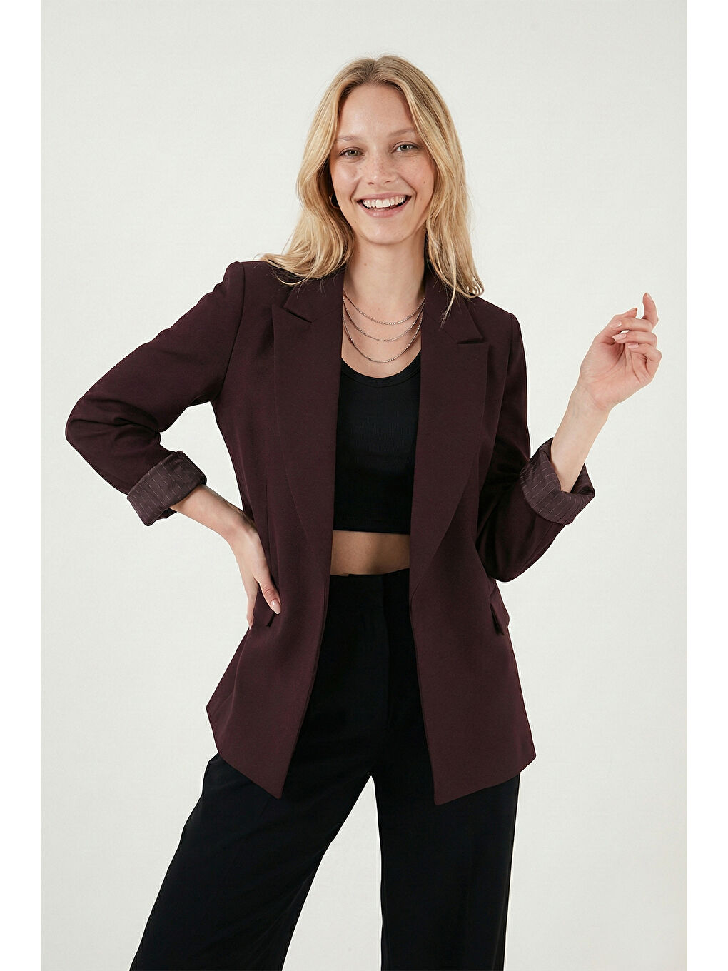 Mürdüm Regular Fit Kruvaze Yaka Desenli Astar Detaylı Kadın Ceket 6927560-3