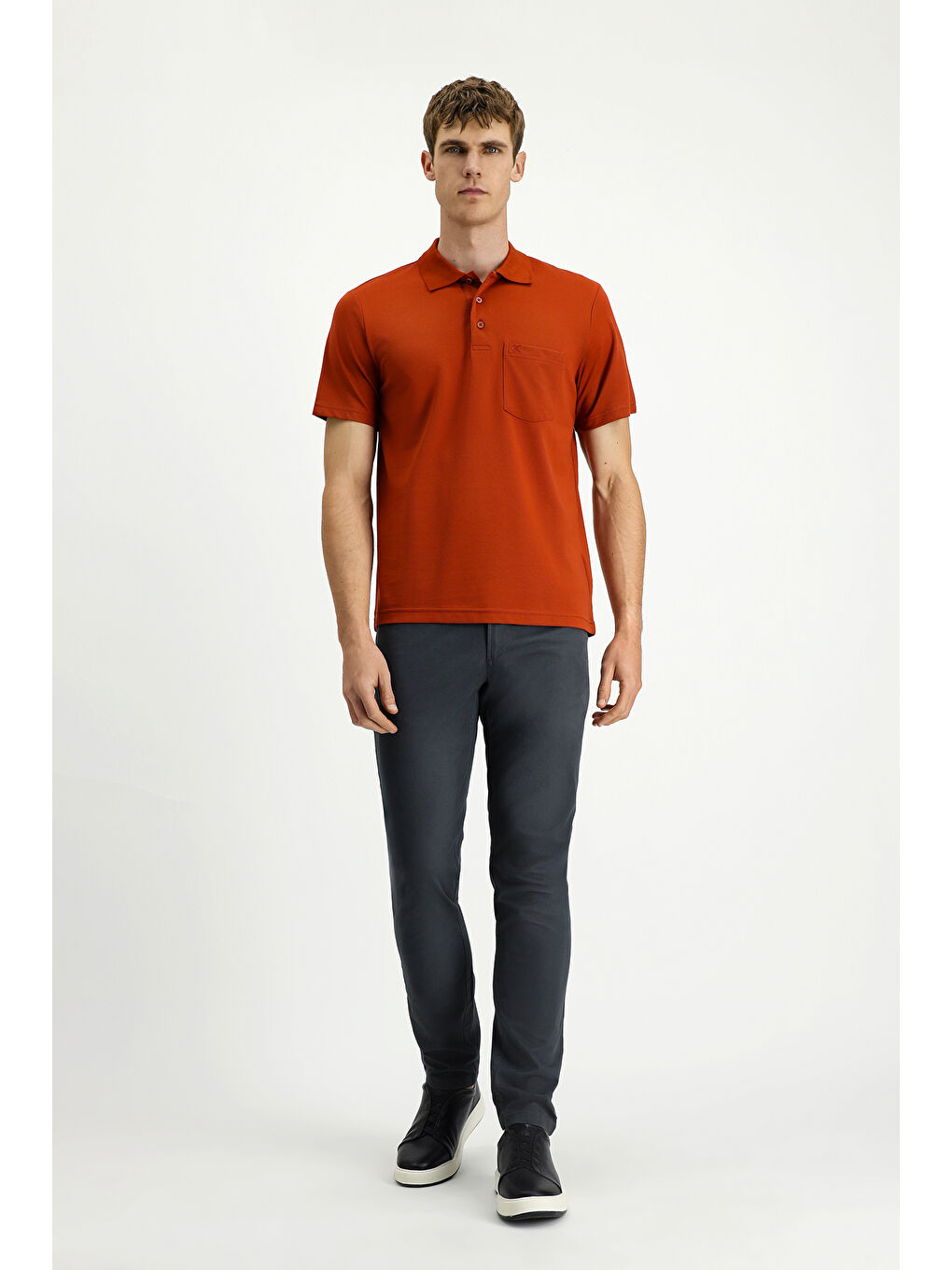 Kahverengi Regular Fit Pamuklu Nakışlı Cepli Polo Yaka Tişört-1