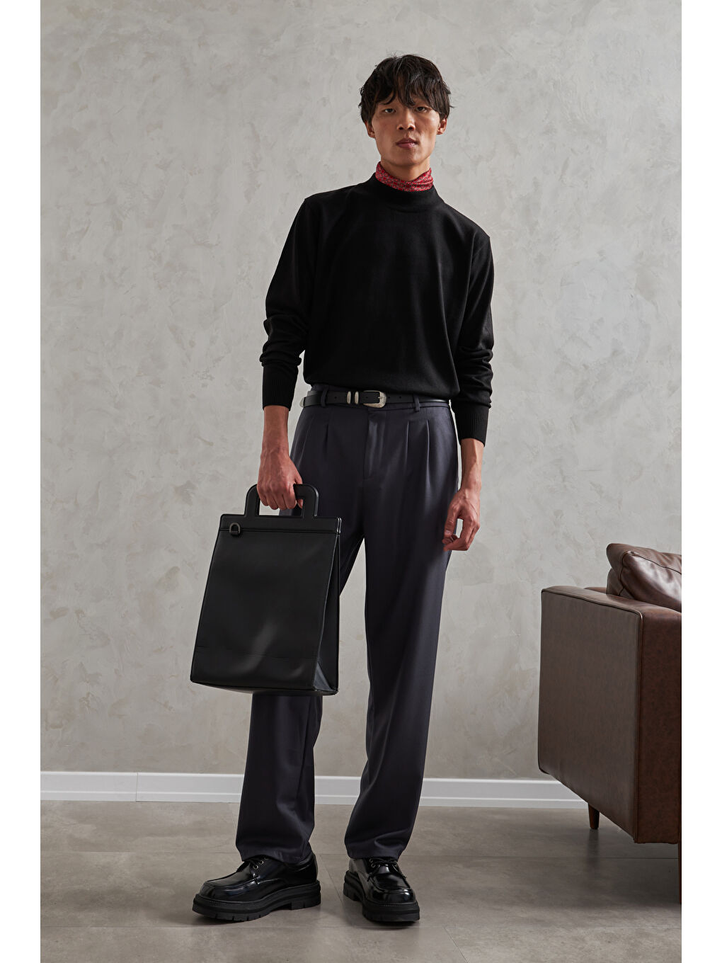 Siyah Erkek Yarım Balıkçı Oversize Basıc Triko Kazak-4