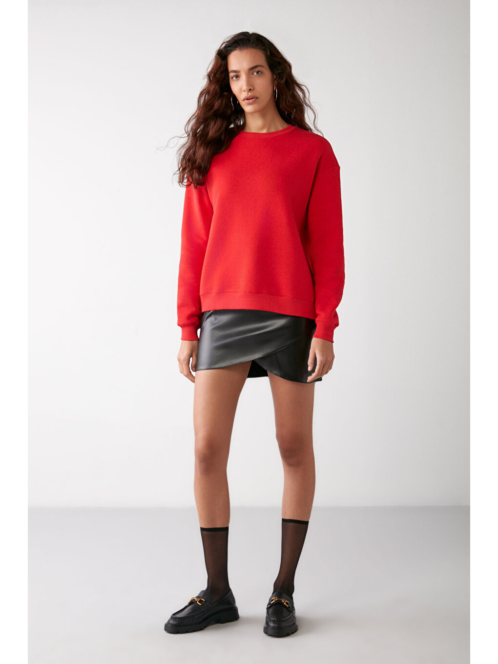 Susana Kadın Bisiklet Yaka İçi Polarlı Oversize Fit Basic Kırmızı Sweatshirt-2