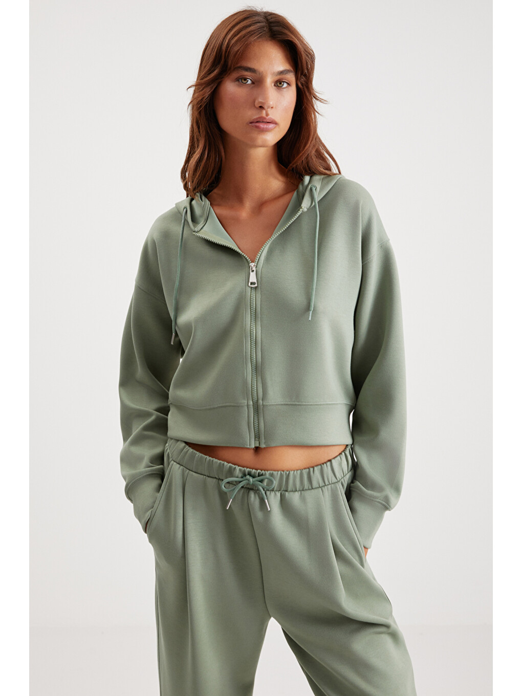 Jıll Kadın Scuba Kumaşlı Kapüşonlu Fermuarlı Aşırı Yumuşak Örme Crop Mint Yeşil Sweatshirt-3