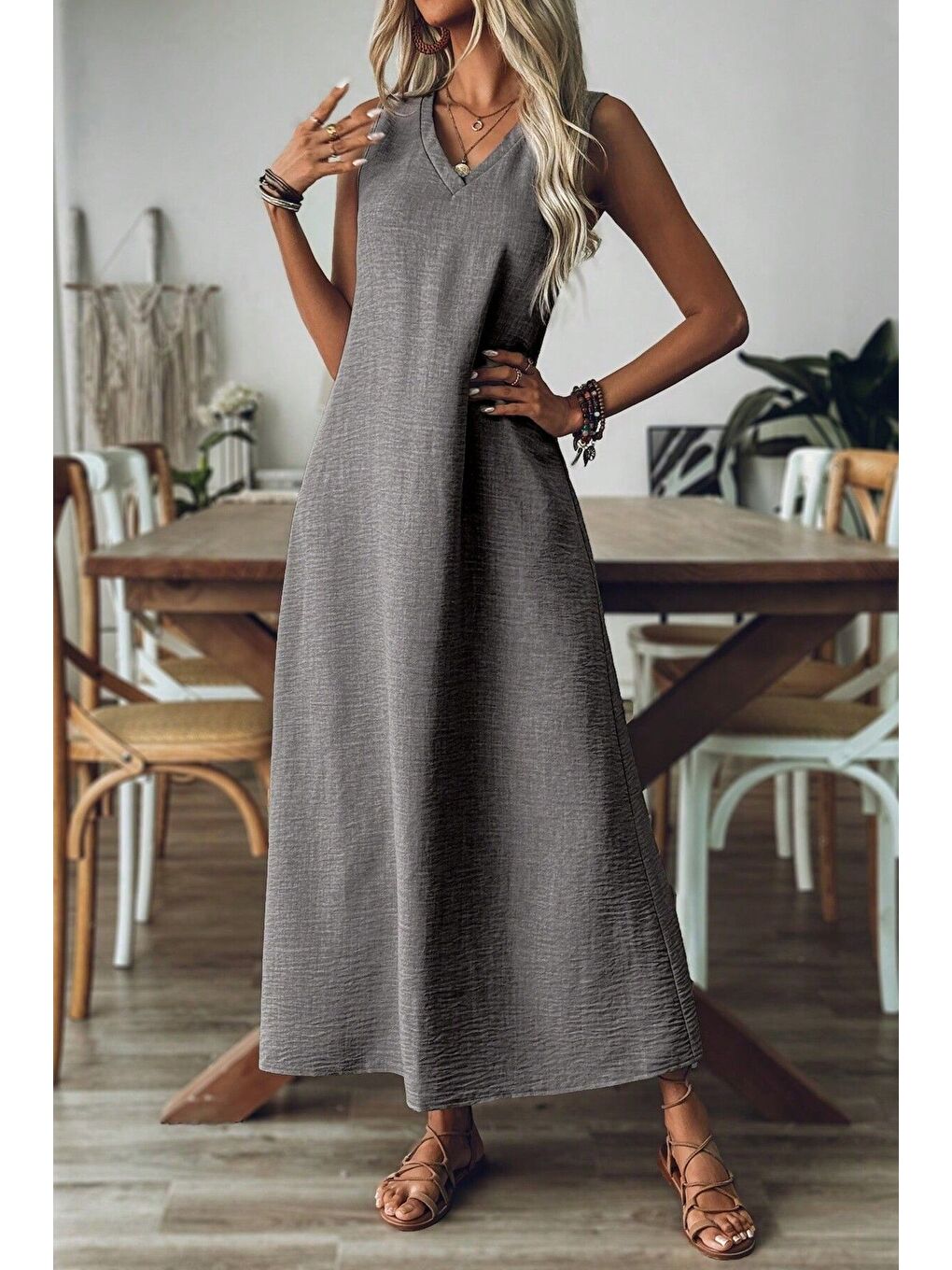 Kadın Koyu Gri V Yaka Kolsuz Maxi Boy Keten Elbise-3