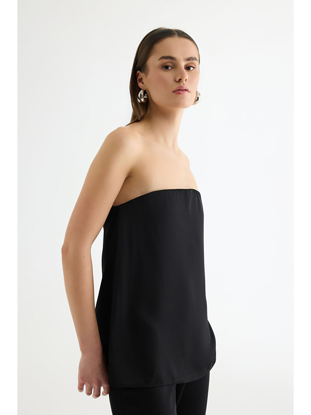 Straplez Saten Bluz Siyah-3