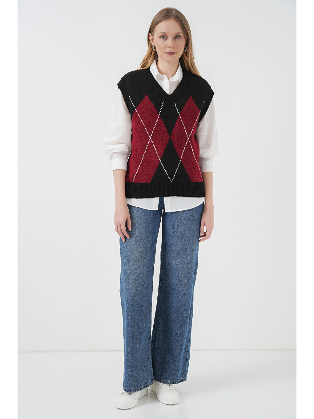 15914 V Yaka Triko Süveter - D. Siyah-1