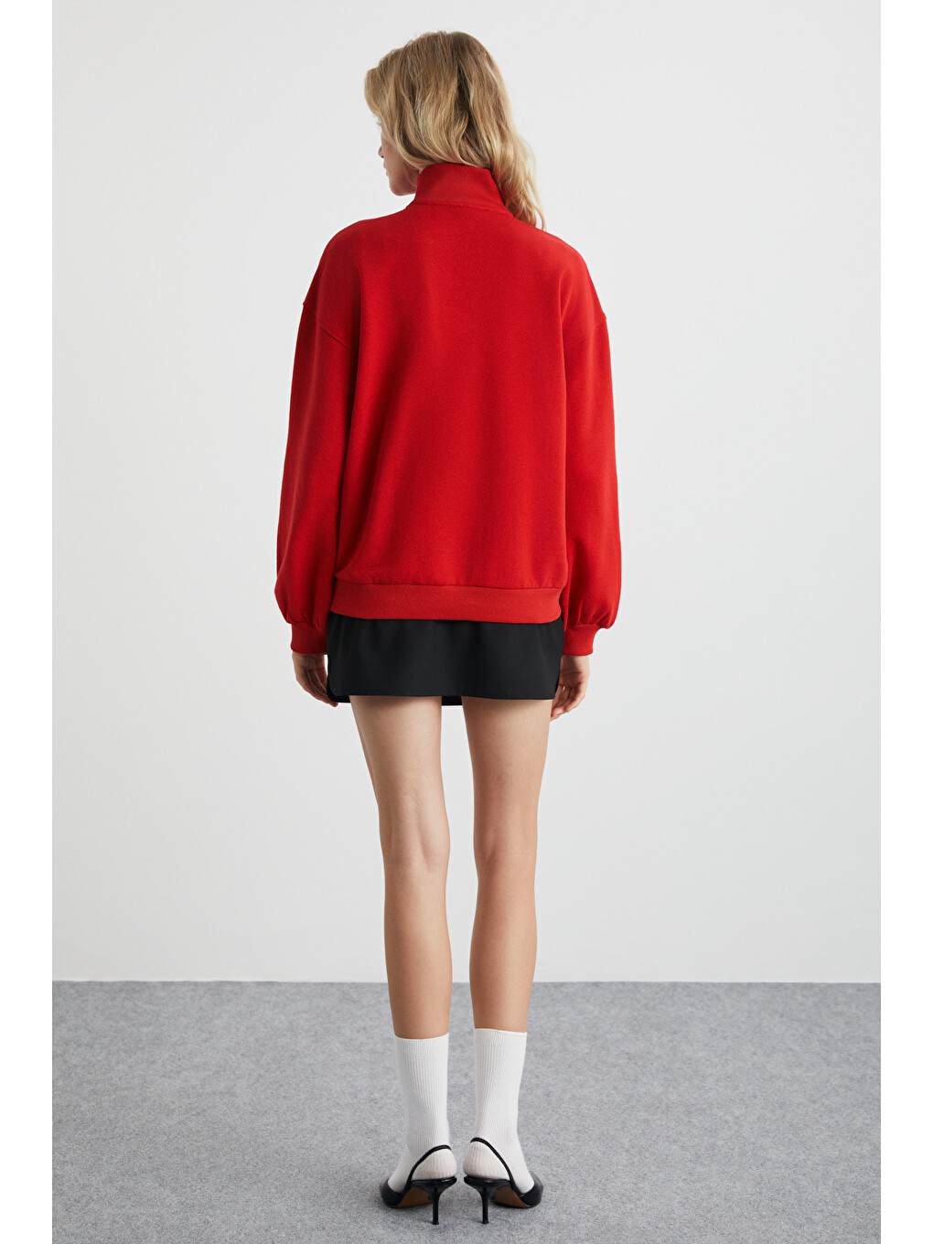 Meybelına Kadın Organik Pamuklu Kemik Fermuarlı Dik Yaka Yazılı Baskılı Kırmızı Sweatshirt-5