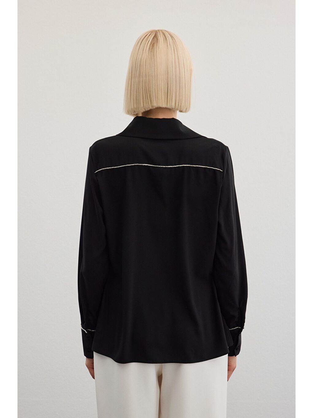 Aksesuarlı Klasik Gömlek - Siyah-7