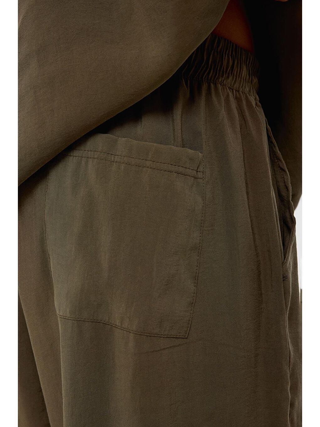 Baggy Fit Modal Kumaş Pantolon Haki-6