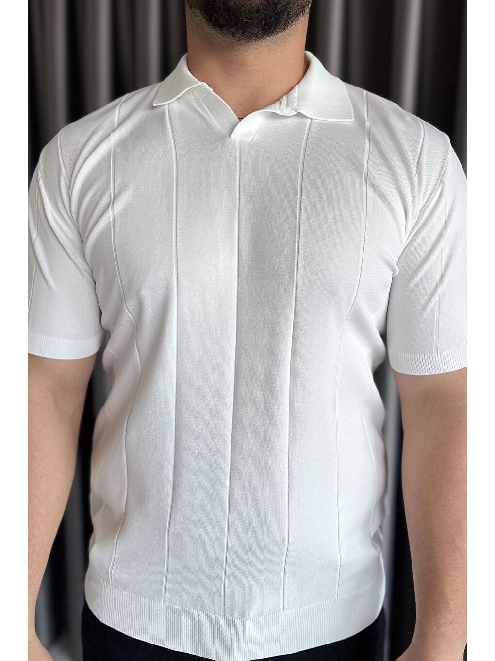 Beyaz Erkek Polo Yaka Kendinden Çizgi Desenli Tişört-3