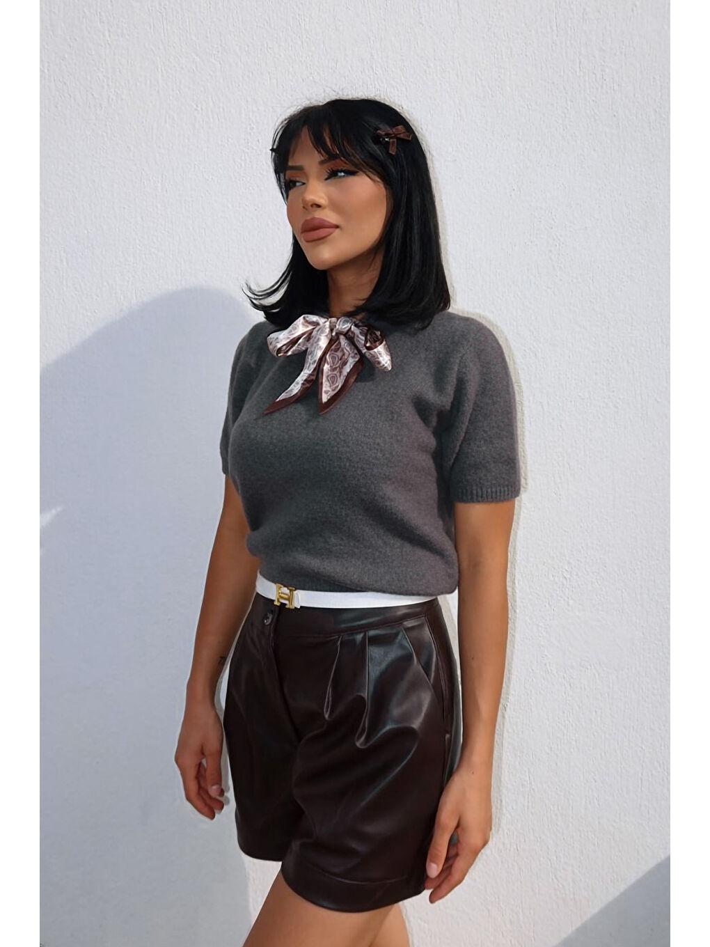 Antrasit Fularlı Bisiklet Yaka Kısa Kollu Triko T-shirt E-311-2