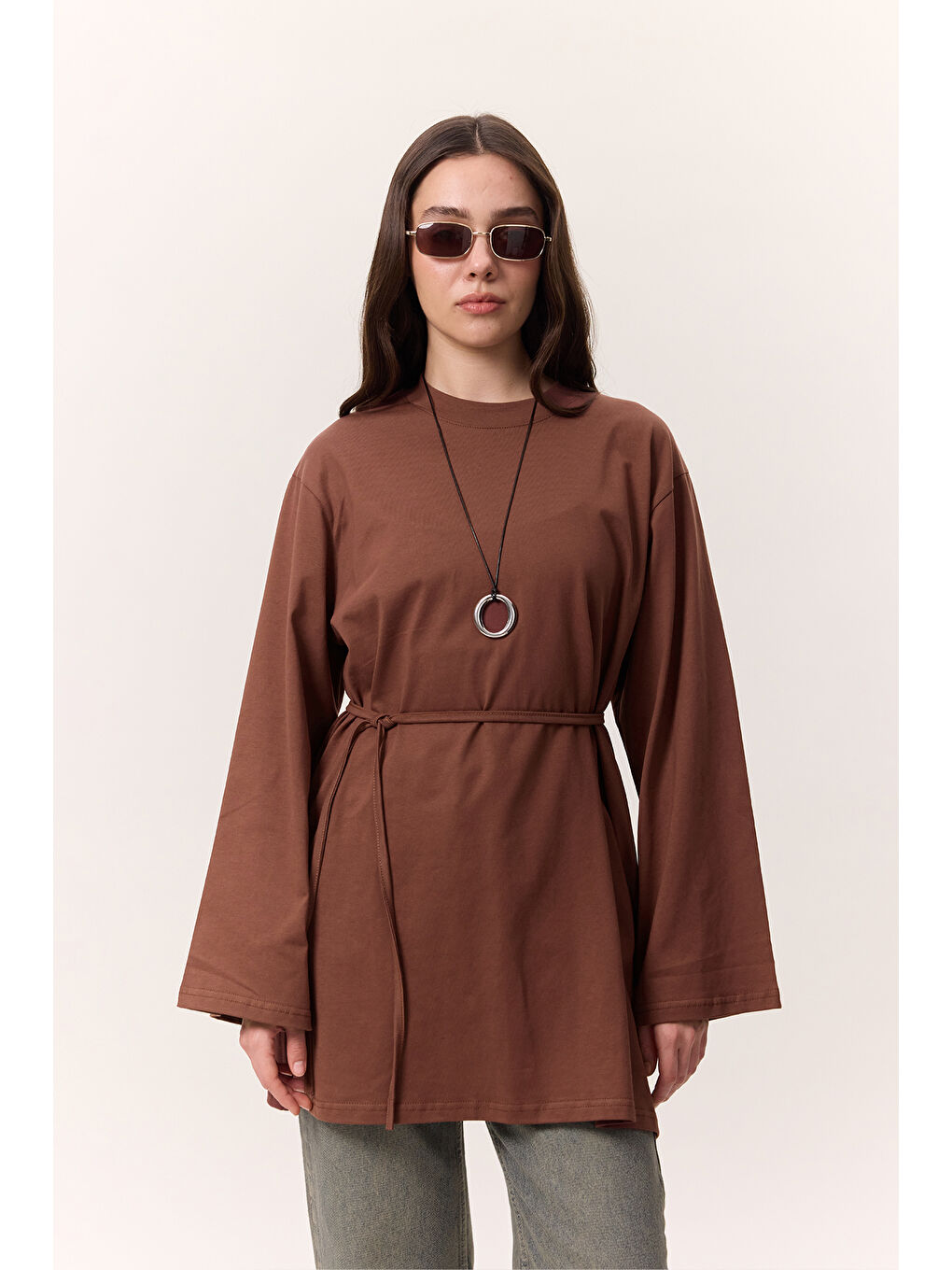 Kahverengi Bağlama Detaylı Oversıze Tshırt Ağaç Kabuğu-1