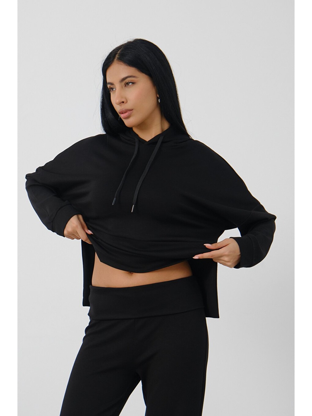 Siyah Kadın Kapüşonlu Salaş Takım Oversize Sweat ve Geniş Paça Alt-1