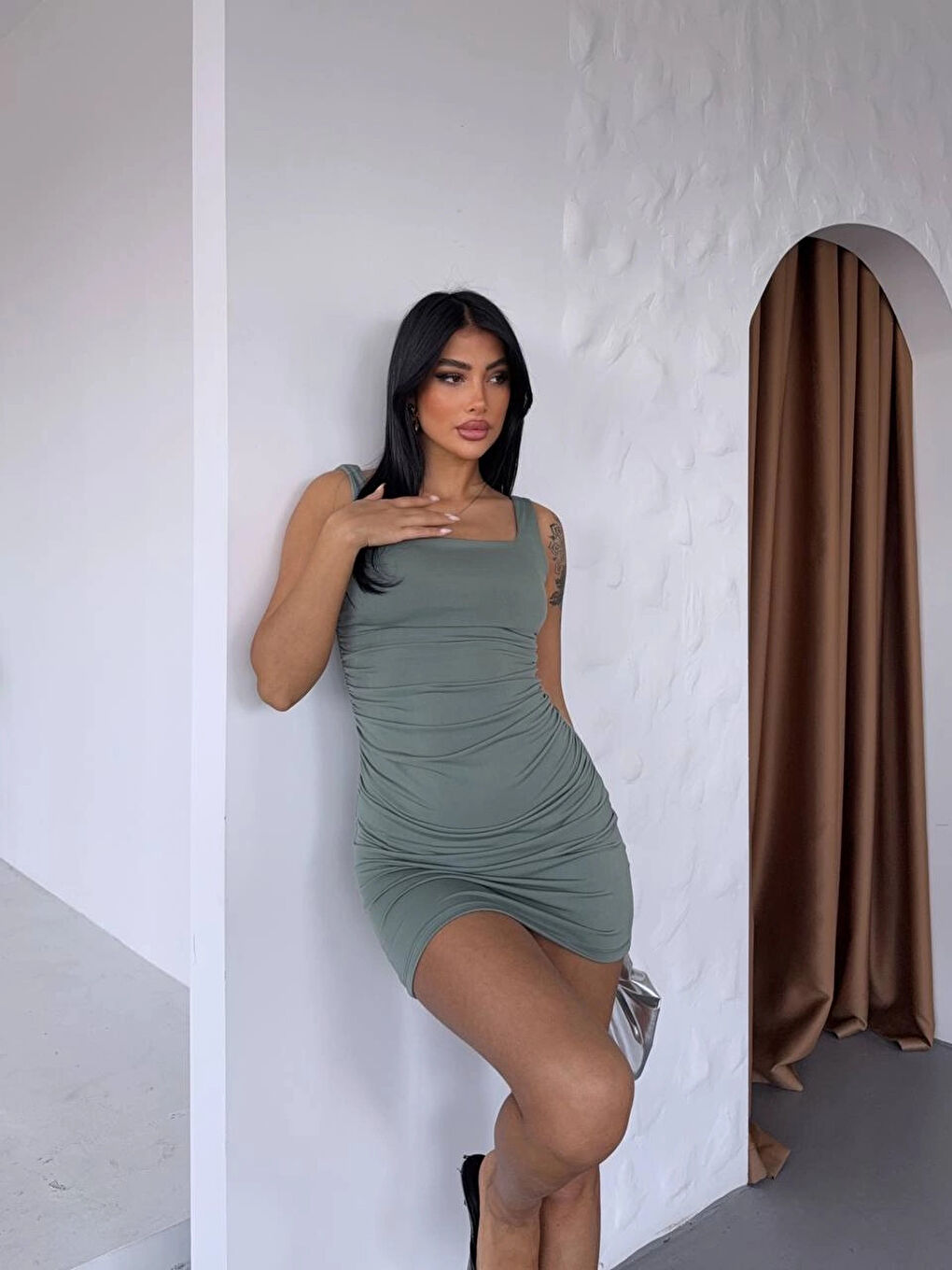 Kadın Yeşil Kalın Askılı Yanlardan Drapeli Mini Elbise HZL25S-FRY123081-2