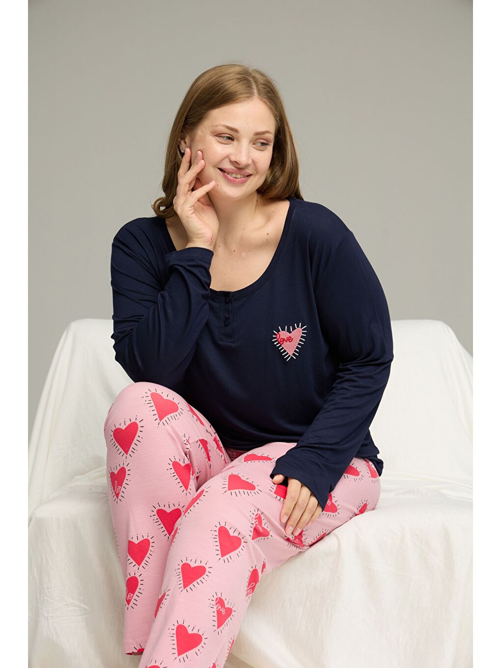 Lacivert Desenli Curve Büyük Beden Battal Boy Pamuklu Pijama Takım25240767