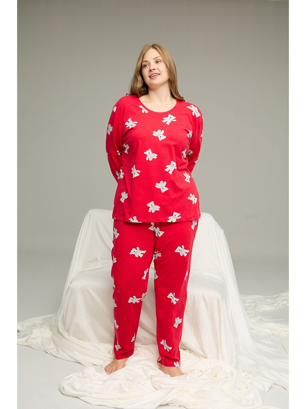 Kırmızı Desenli Curve Büyük Beden Battal Boy Pamuklu Pijama Takım25240765-1