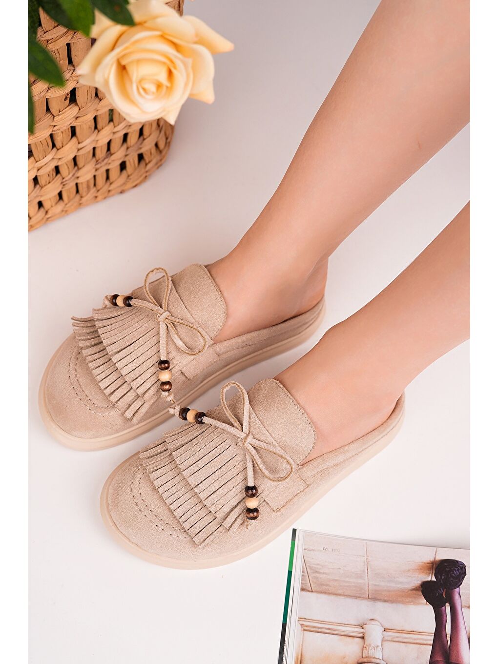 Bej FRİNGE Süet Deri Fiyonk Detaylı Günlük Rahat Önü Kapalı Kadın Püsküllü Loafer Terlik-4