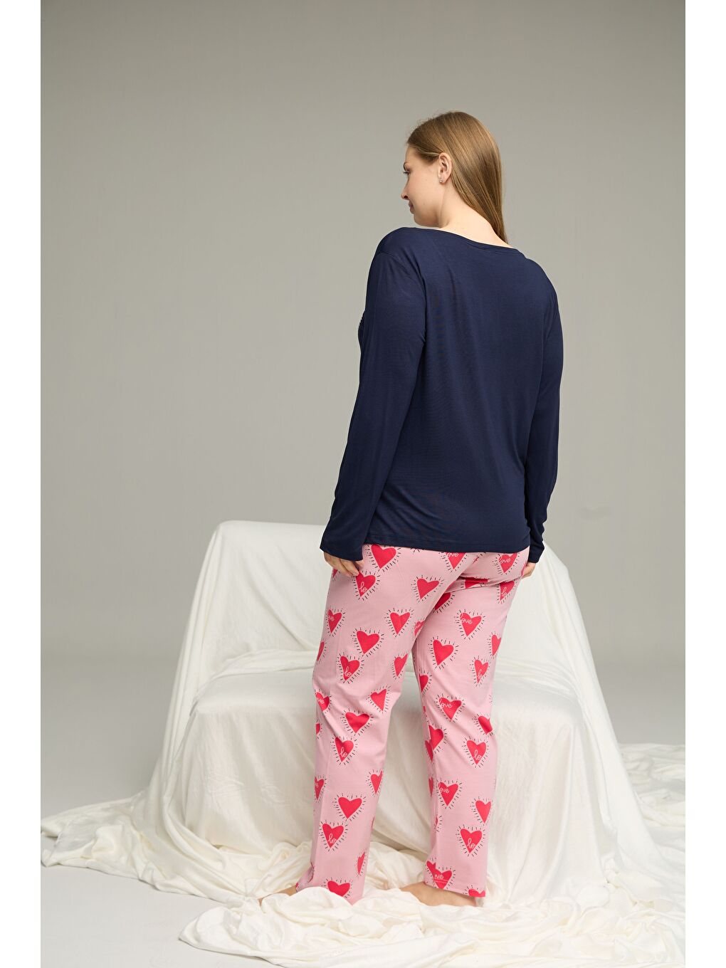 Lacivert Desenli Curve Büyük Beden Battal Boy Pamuklu Pijama Takım25240767-2