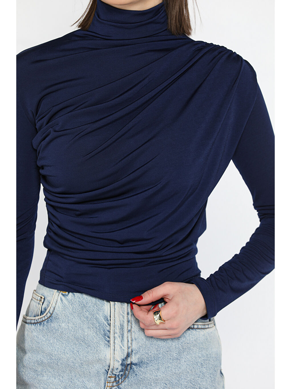 Lacivert Omuz Ve Bel Drapeli Kadın Bluz-2