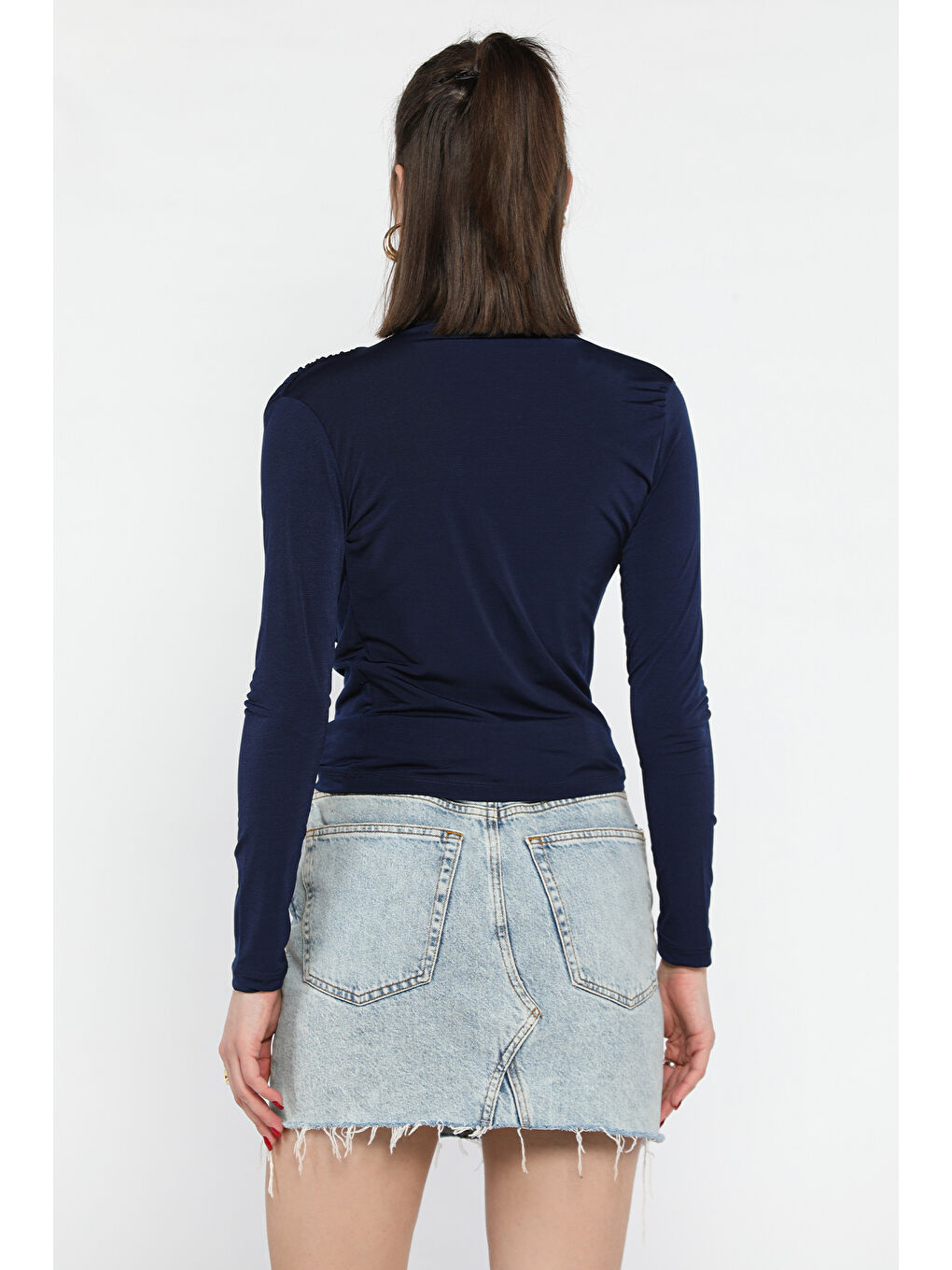 Lacivert Omuz Ve Bel Drapeli Kadın Bluz-3