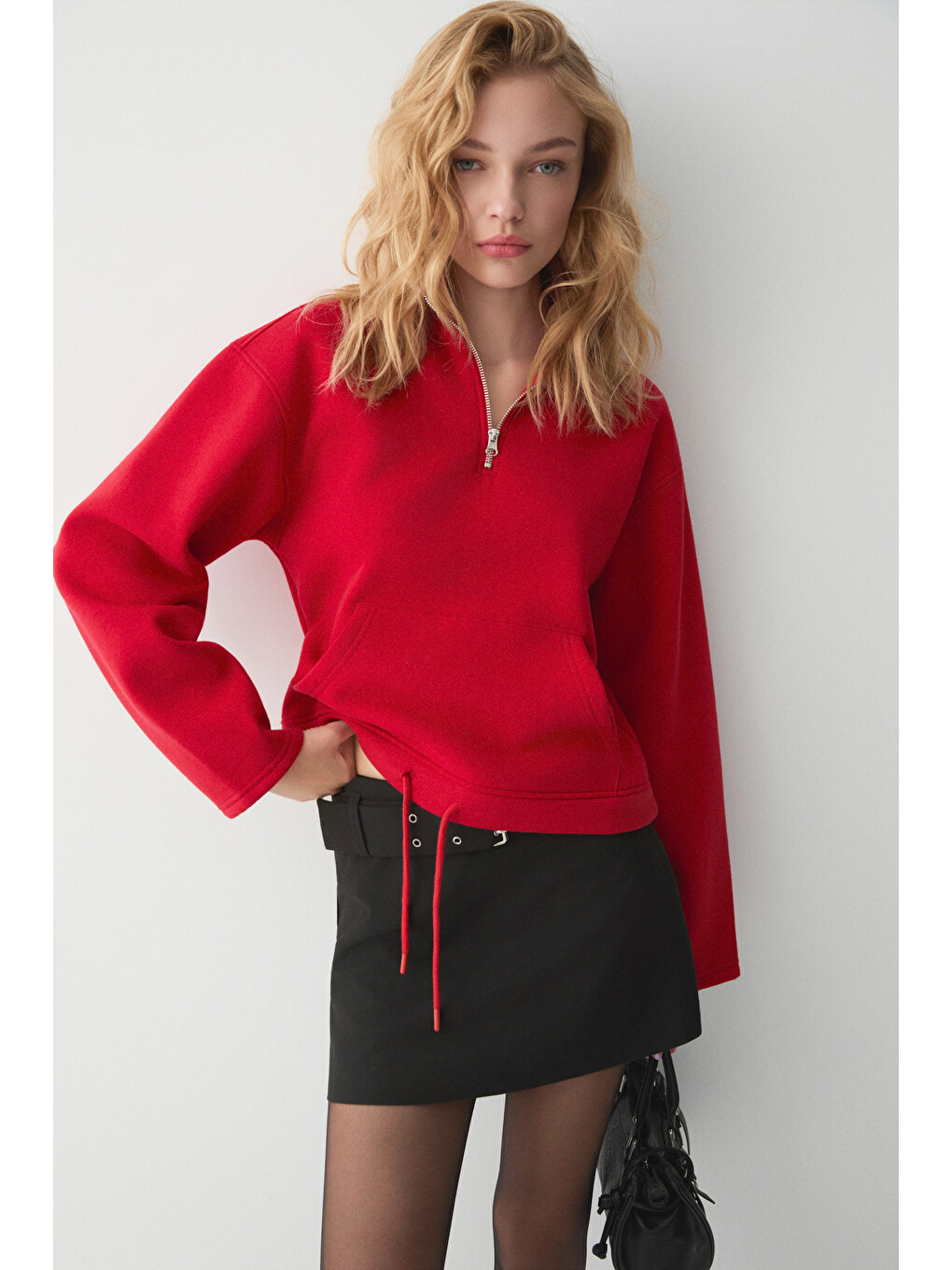 Bellagıo Kadın Organik Pamuklı Kanguru Cepli Yakası Fermuarlı Kırmızı Sweatshirt-3