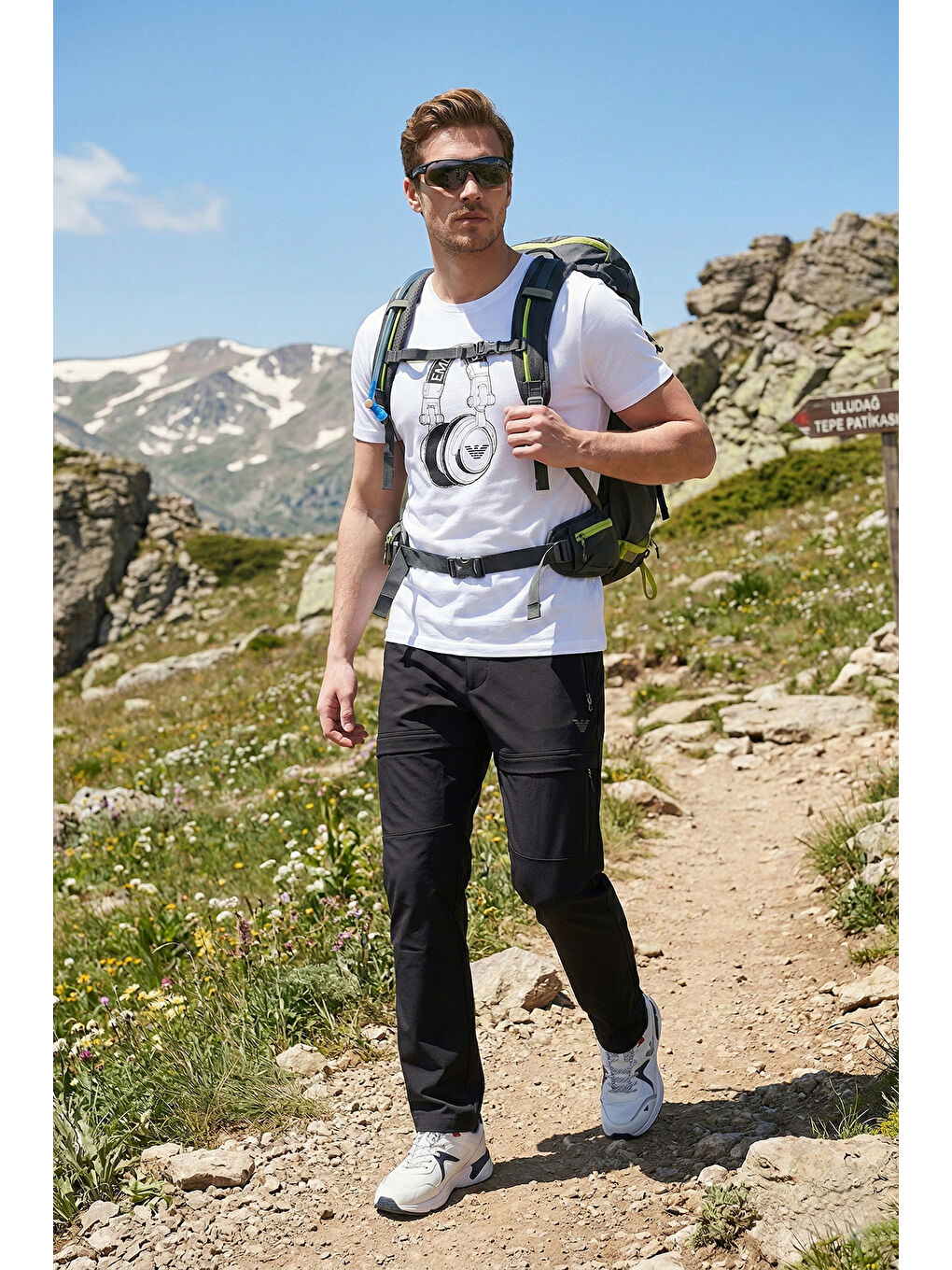 Siyah Regular Fit Normal Bel Düz Paça Pantolon 693705