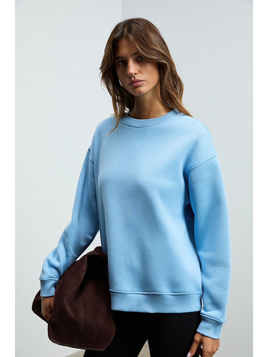 Susana Kadın Bisiklet Yaka İçi Polarlı Oversize Fit Basic Mavi Sweatshirt-1