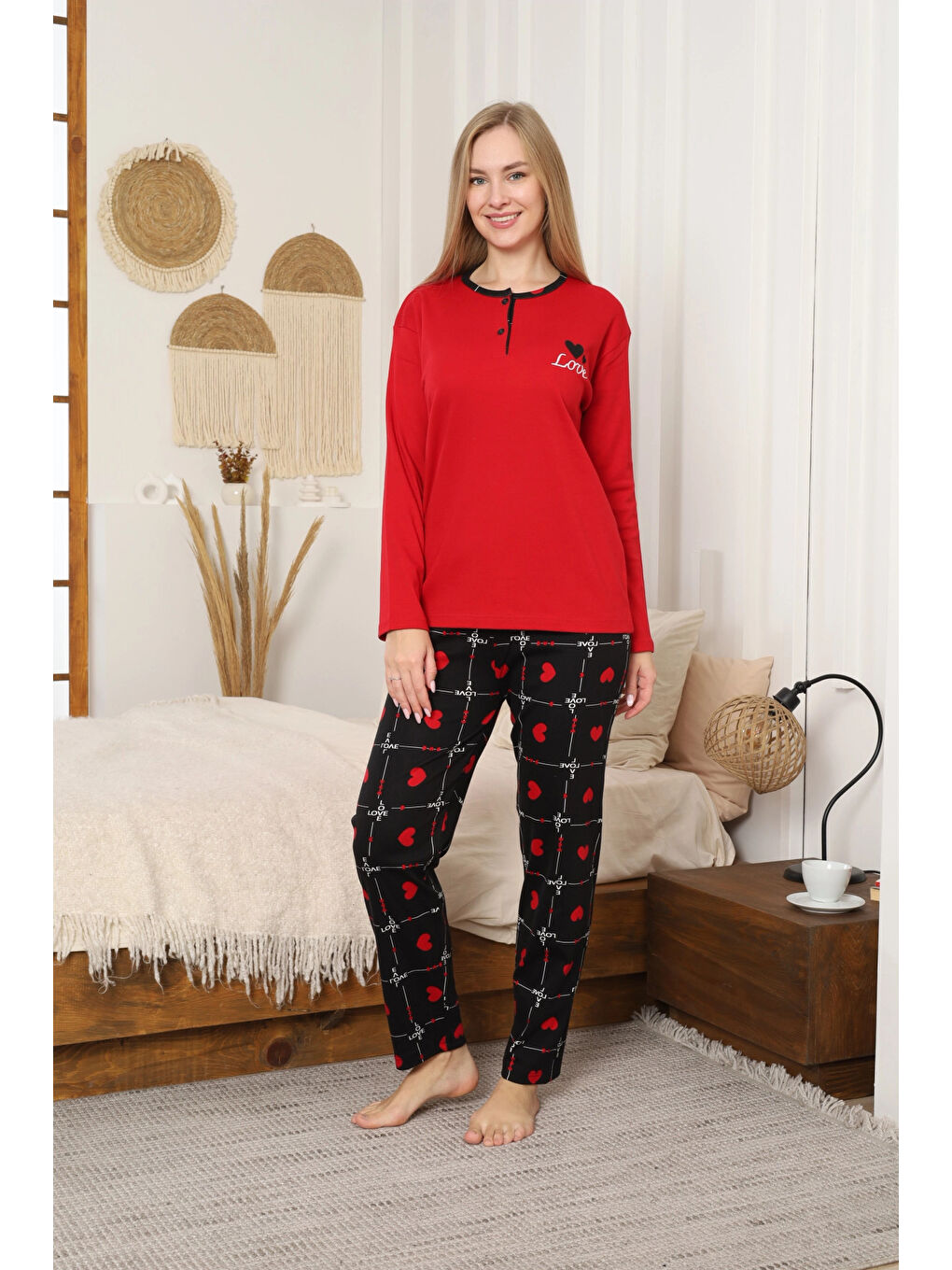 Kırmızı Desenli Kadın Pijama Takımı 10093-1