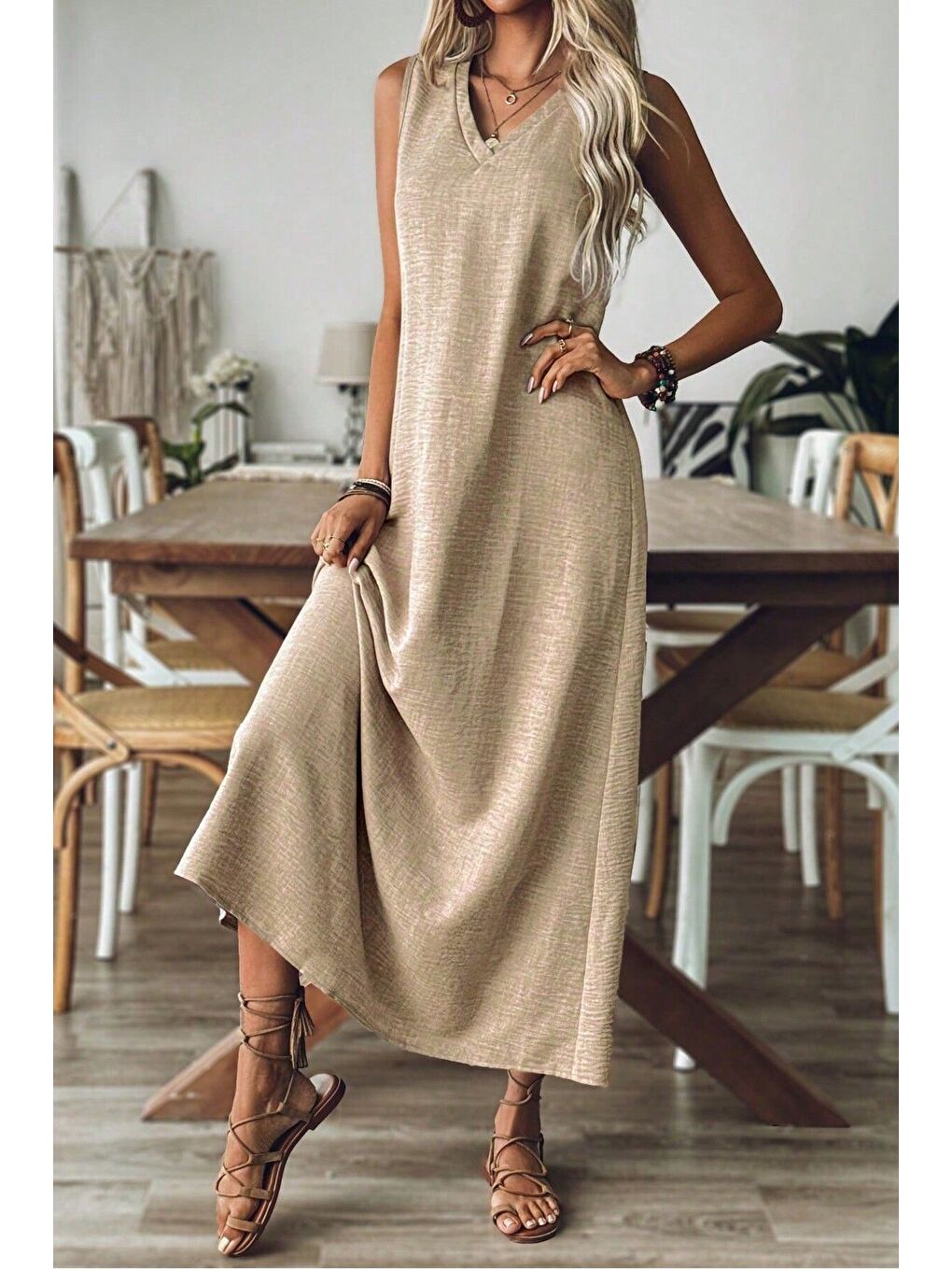Kadın Bej V Yaka Kolsuz Maxi Boy Keten Elbise-3