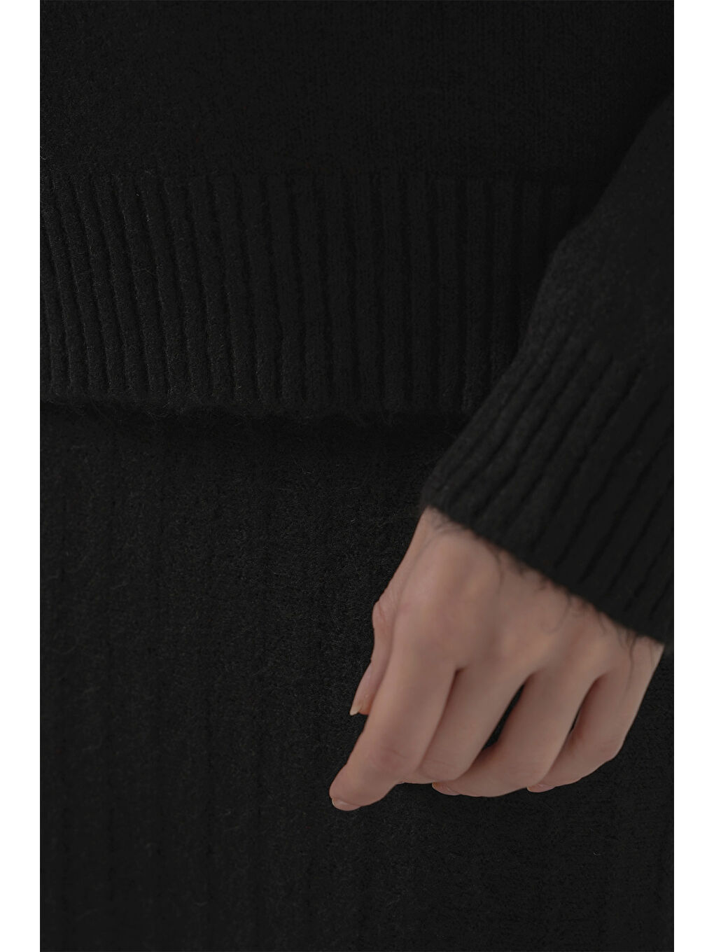 15892 Kazak Etek Triko İkili Takım - Siyah-4