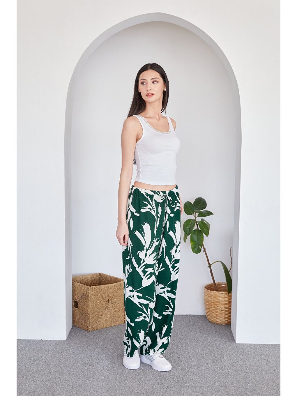 Beyaz Fitilli Dantelli Body-1