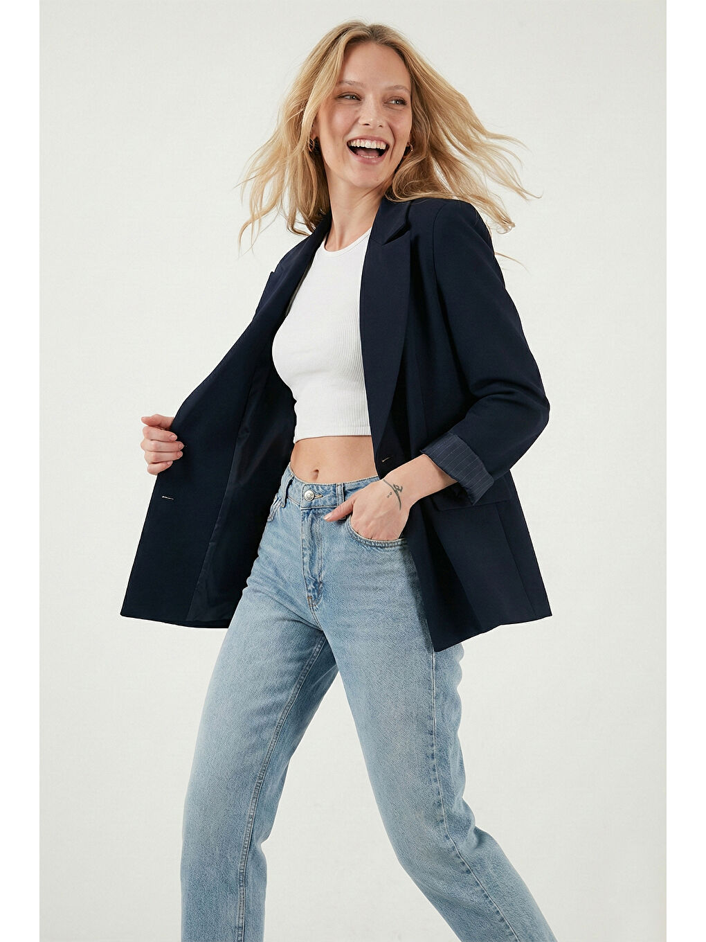 Lacivert Regular Fit Kruvaze Yaka Desenli Astar Detaylı Kadın Ceket 6927560-2