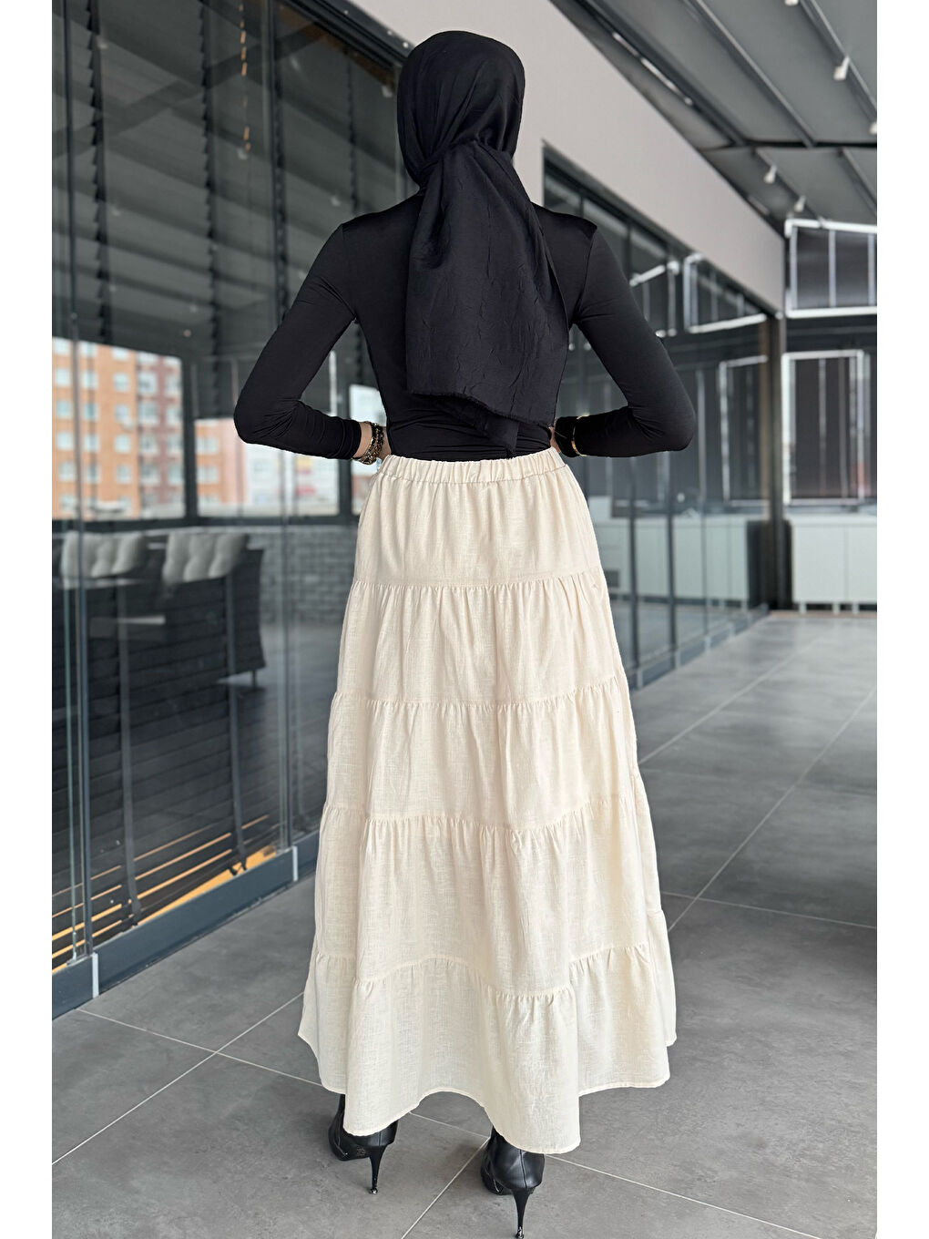 Bej Kadın Bel Lastikli Fırfırlı İç Astarlı Uzun Etek-7