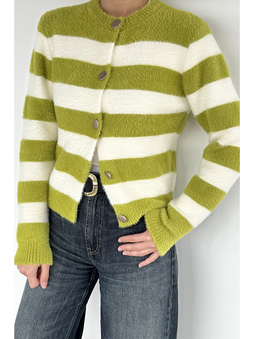 Yeşil Kadın Renk Bloklu Yumoş Triko Ceket (s-m-l Beden Uyumludur.)