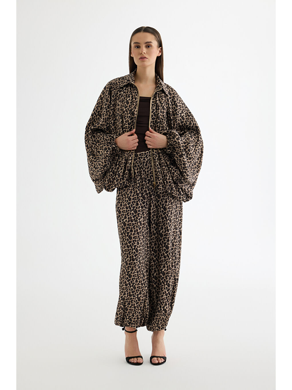 Leopar Desenli Saten Bomber Ceket Kahverengi-4