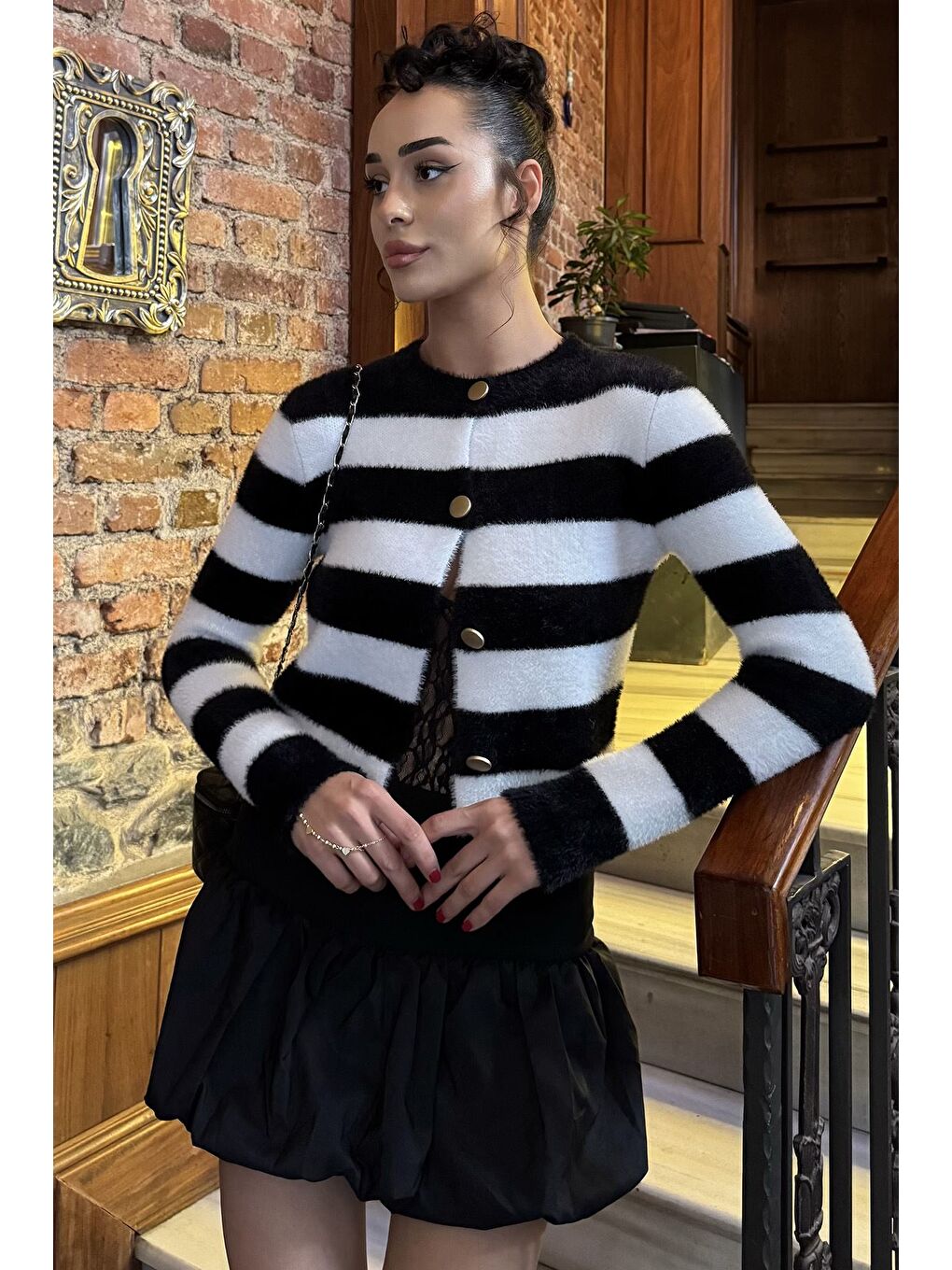 Siyah Kadın Renk Bloklu Yumoş Triko Ceket (s-m-l Beden Uyumludur.)