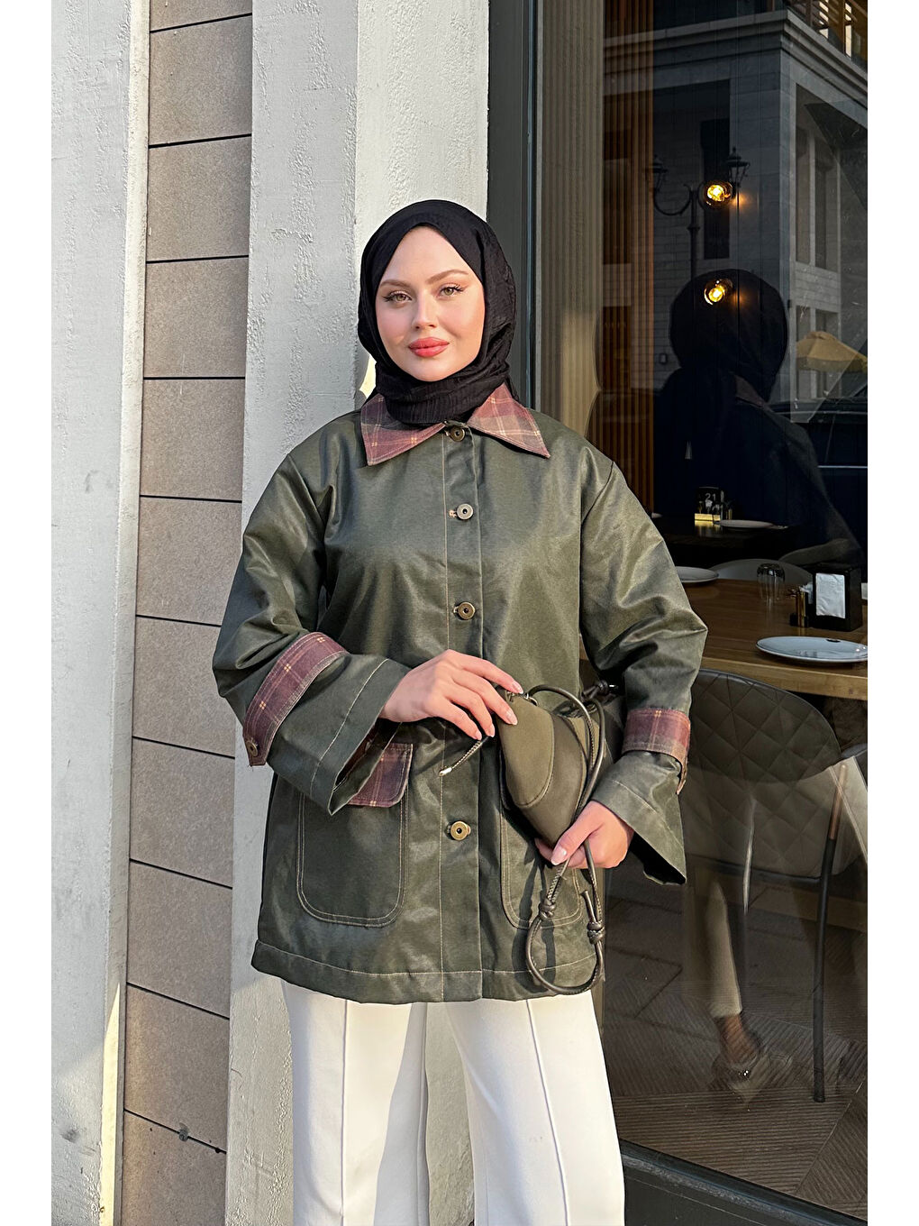 Kadın Kolları Apoletli Trenç Koyu Yeşil-2