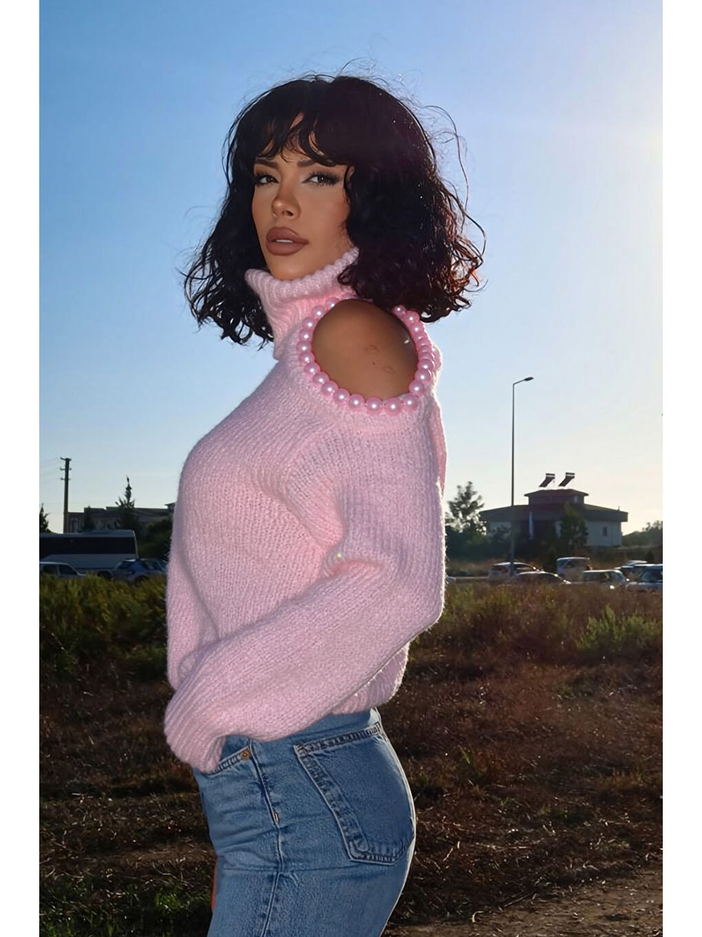 Pembe Omzu Boncuk Detaylı Boğazlı Triko Kazak MY-170-2