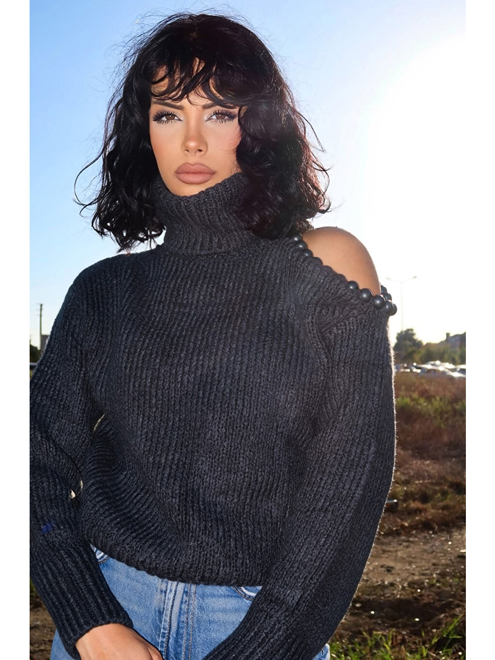 Antrasit Omzu Boncuk Detaylı Boğazlı Triko Kazak MY-170-4