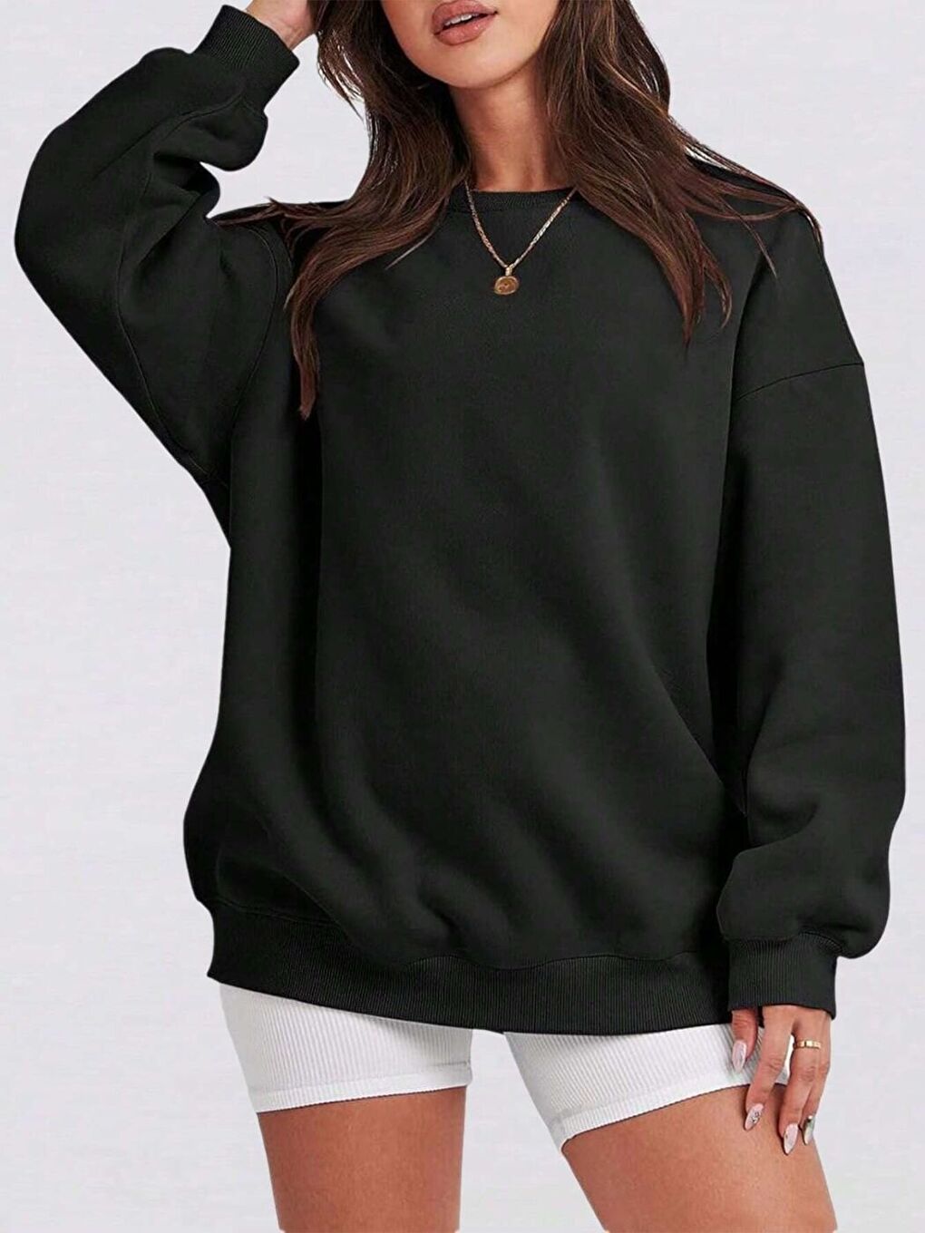 Trendseninle Kadın Siyah Bol Kalıp Bisiklet Yaka Oversize Sweatshirt