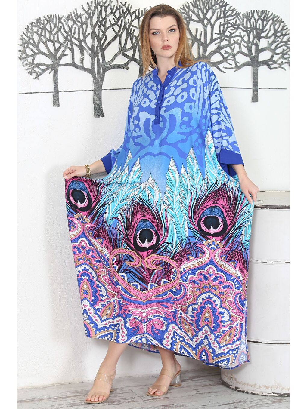 Mavi Hakim Yaka 3/4 Kol Düğmeli Yırtmaçlı Allover Baskılı Casual Dokuma Elbise-1